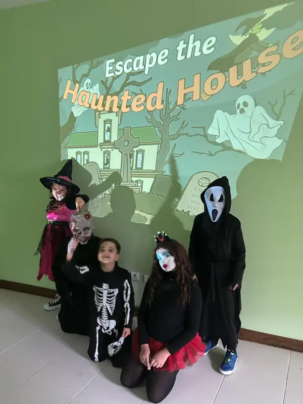 WhatsApp Image 2025-11-22 at 00.47.09 (9) (1)